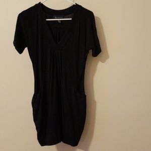 Black dress woth pockets